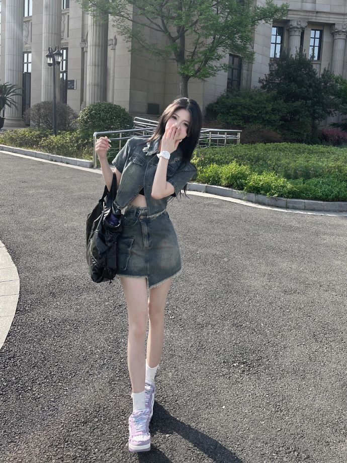 闻香识女人 封面